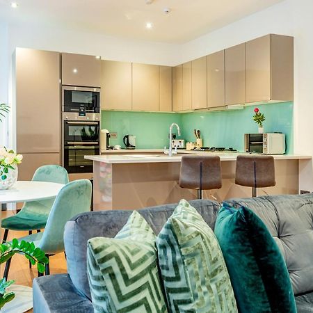Arcore Premium Rental Shaftesbury Avenue Лондон Екстериор снимка