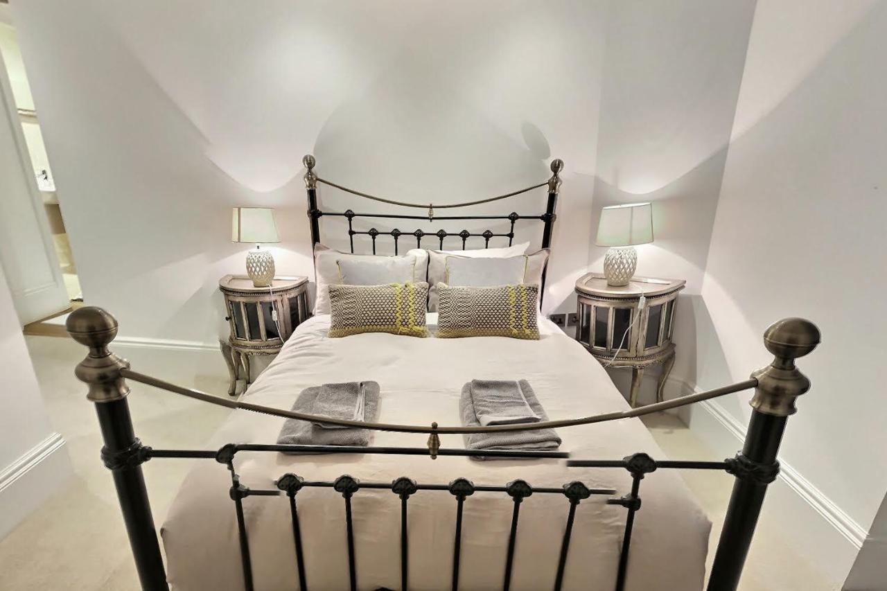 Arcore Premium Rental Shaftesbury Avenue Лондон Екстериор снимка