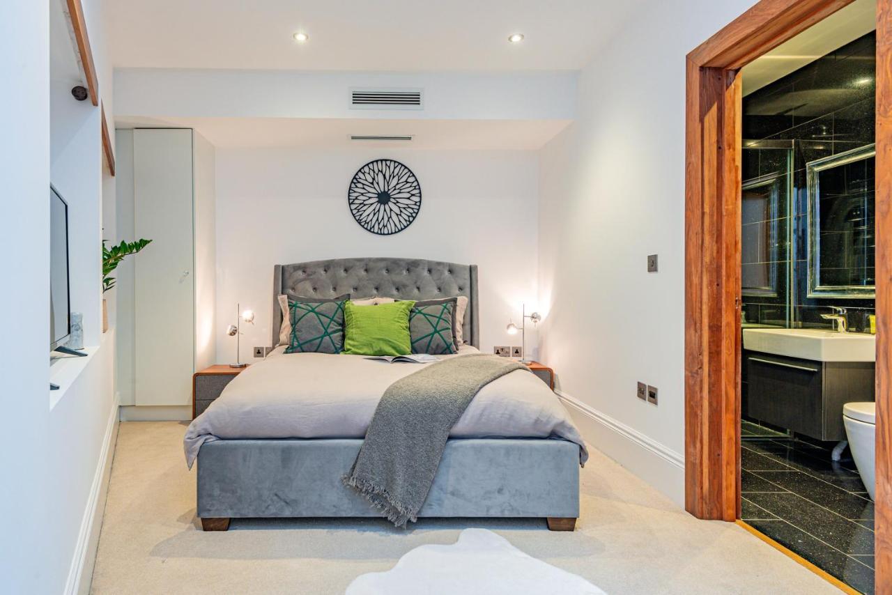 Arcore Premium Rental Shaftesbury Avenue Лондон Екстериор снимка